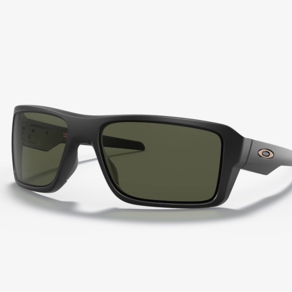 NWT Oakley Dark Grey Double Edge Sunglasses
